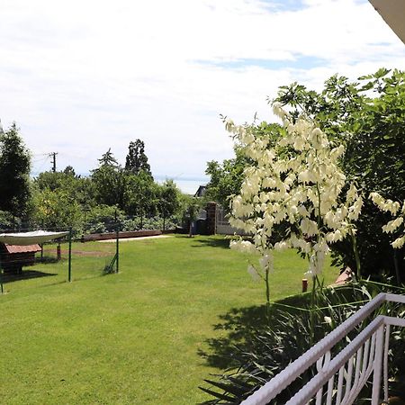Gyoengyoem Apartman Balatonalmadi Luaran gambar