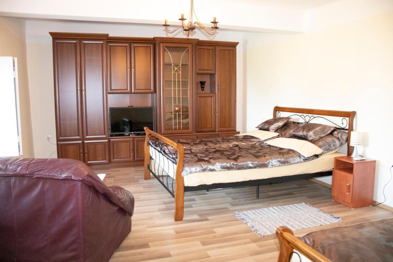 Gyoengyoem Apartman Balatonalmadi Luaran gambar