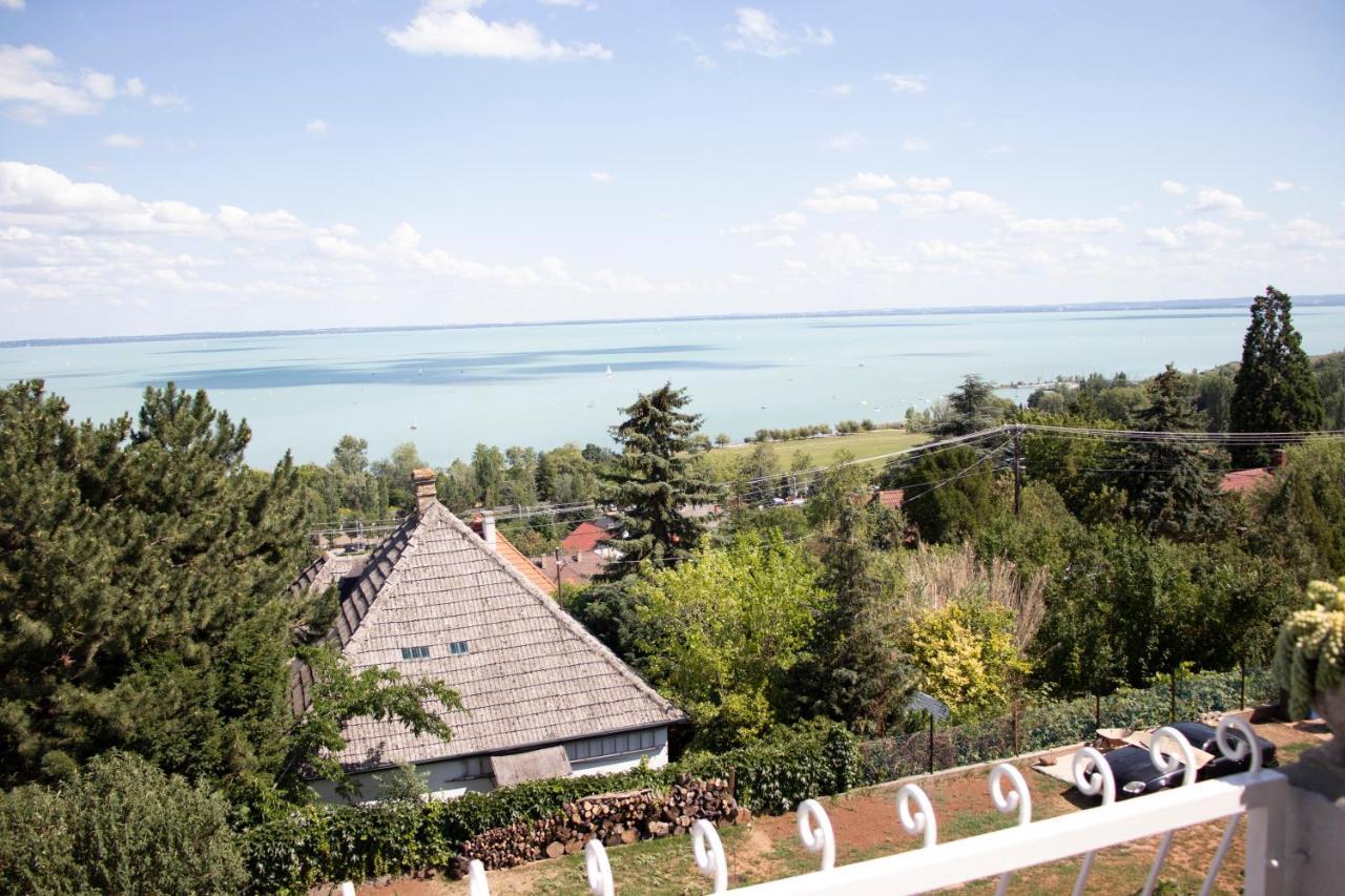 Gyoengyoem Apartman Balatonalmadi Luaran gambar
